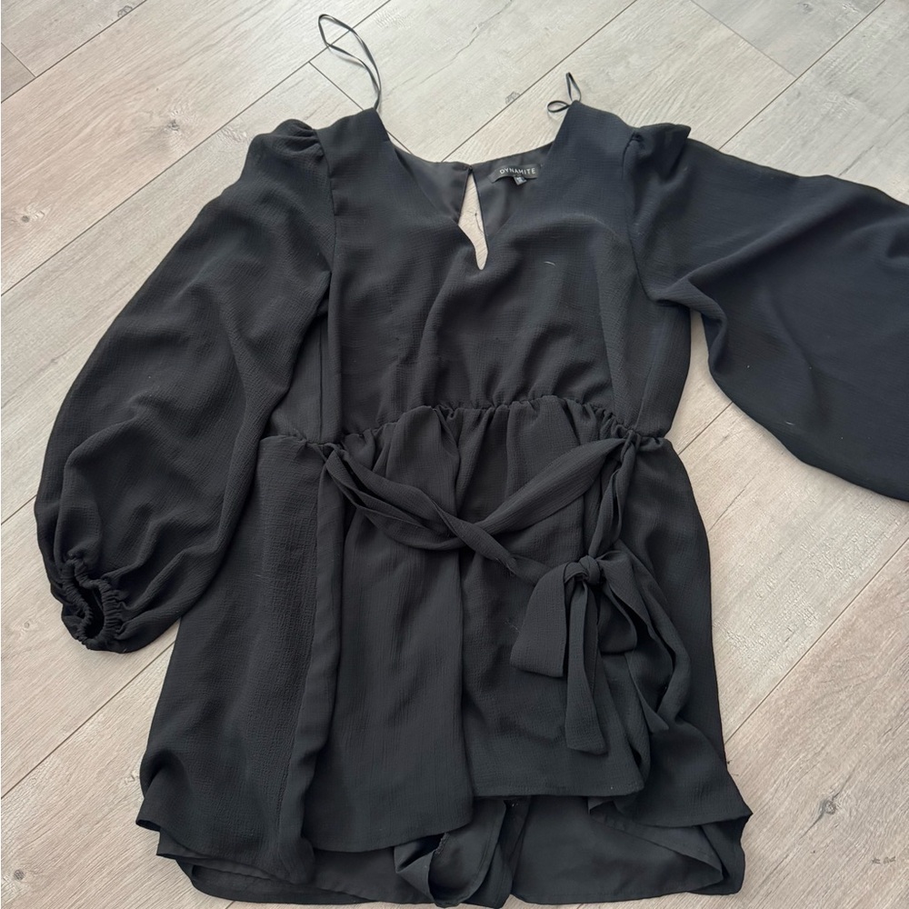 Elegant Black Long Sleeve Dress